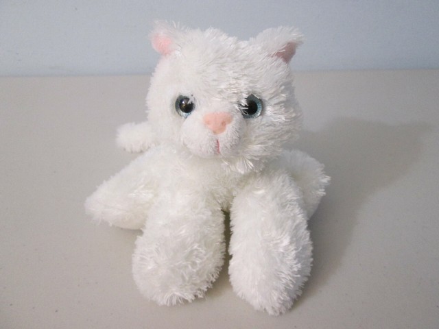 white stuffed kitten
