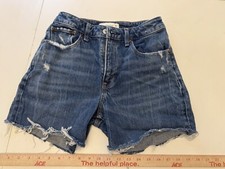 Abercrombie Fitch Shorts Womans 26-2 High Rise Mom Jean Blue Denim Distressed