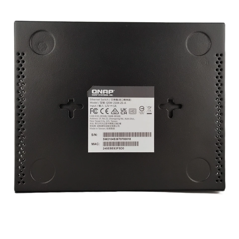QSW-2104-2S-A 2.5/10GbE Unmanaged Ethernet Switch - Image 2 of 4