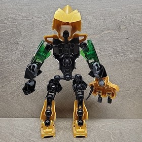 Parts and Pieces Lot LEGO Hero Factory Figures 2143 2145 2183 7165 Natalie Rocka