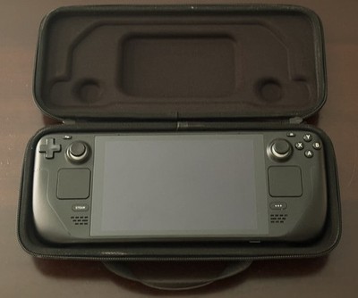 Steam Deck Valve Black 64GB + 512GB Micro SD + Dock Station