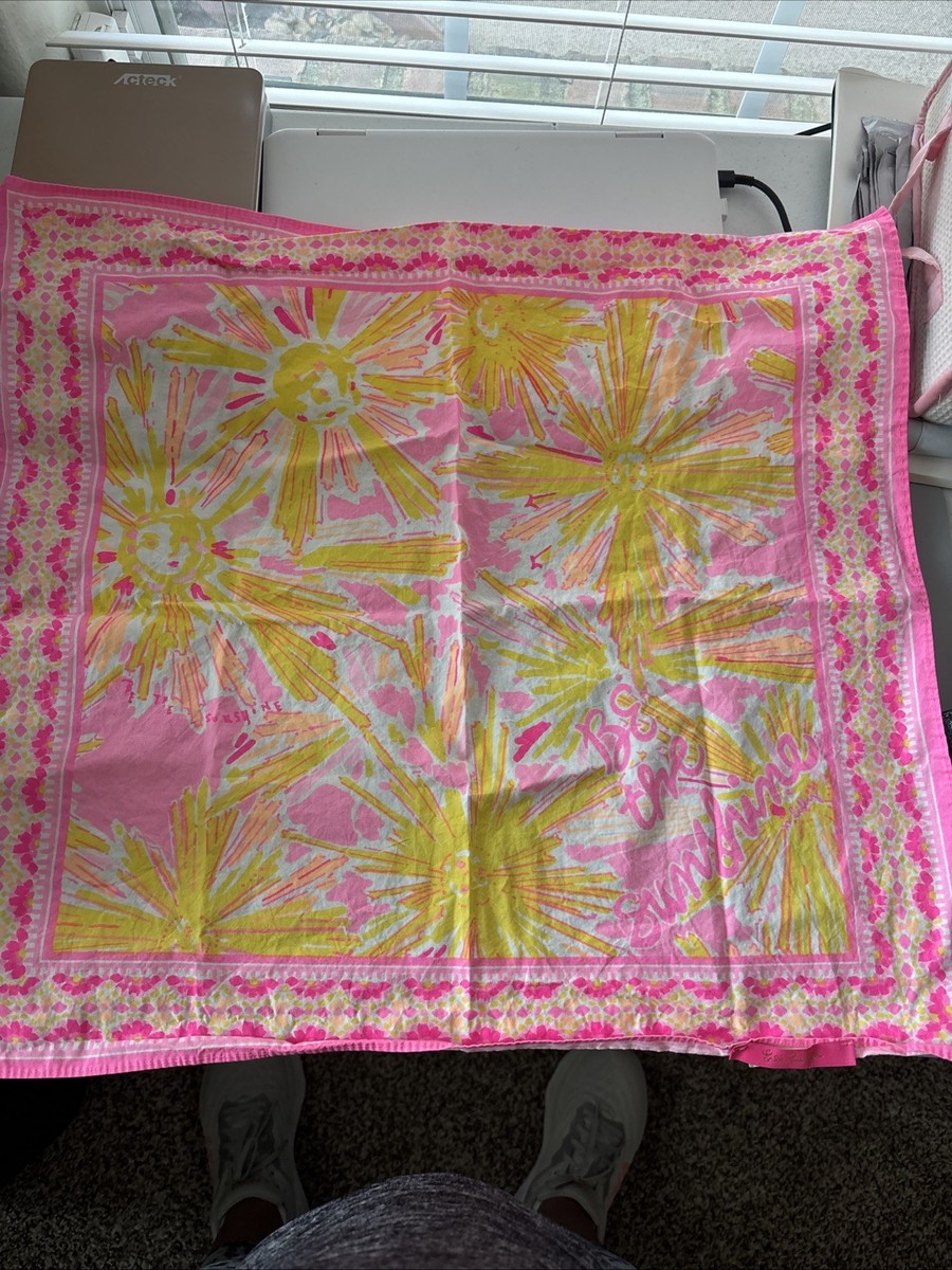 Lilly Pulitzer GWP Scarf Be The Sunshine Engineered Pink  display picture 3