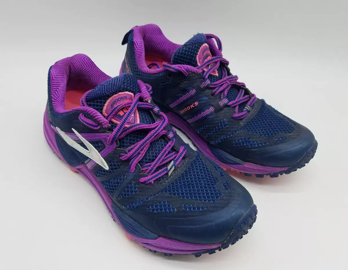 Brooks Cascadia 10 Women's Trail Running Shoes Size 7 B (Medium) Blue  Purple