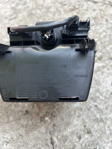 Opel Astra J Cascada USB AUX SD Card bandeja consola central encendedor de cigarrillos - Imagen 7 de 11