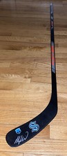 MORGAN GEEKIE SIGNED SEATTLE KRAKEN INAUGURAL SEASON LOGO HOCKEY STICK COA