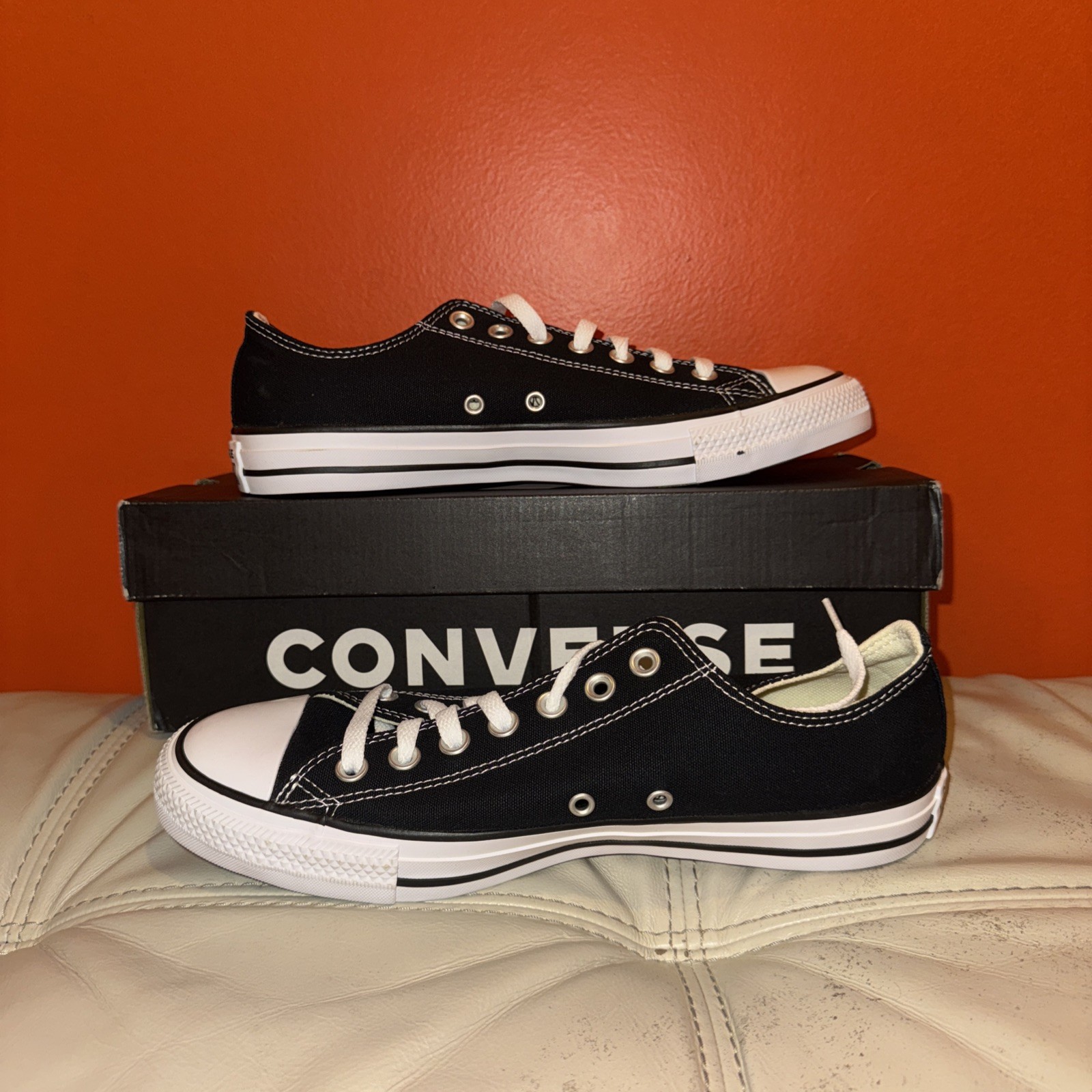 NEW M8.5/W10.5 Converse Chuck Taylor All Star Black/White Low Sneakers M9166C