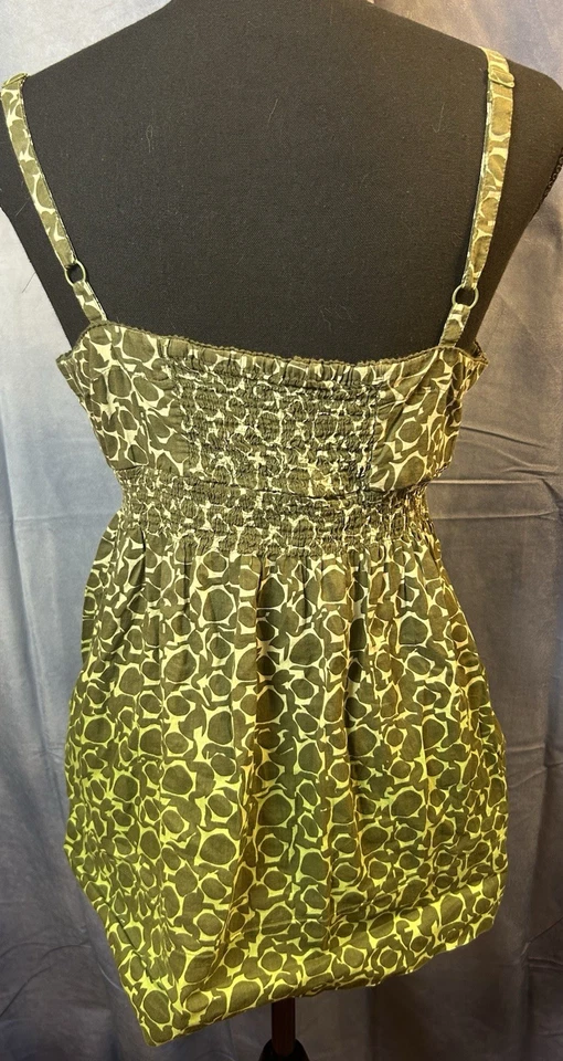 Blusa ELLE verde babydoll estilo grunge anos 2000 Y2K tamanho médio cb2-7 - Imagem 4 de 4