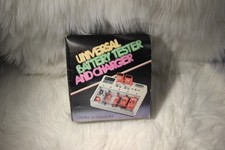 Vintage GN Deluxe Universal Battery Charger Meter Tester Model WY-108