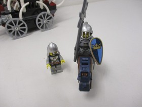 (AH 4) LEGO 7092 Skeletons' Prison Carriage Castle Fantasy Era with original box and BA