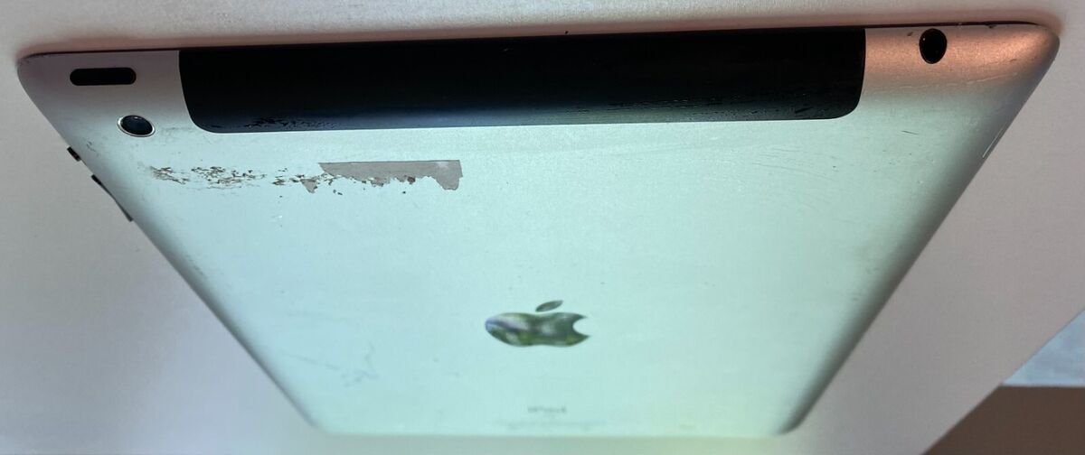 Apple iPad 3rd Gen. 16GB, Wi-Fi, 9.7in - Silver Model Apple iPad 3rd Gen. 16GB, Wi-Fi, 9.7in - Silver Model
