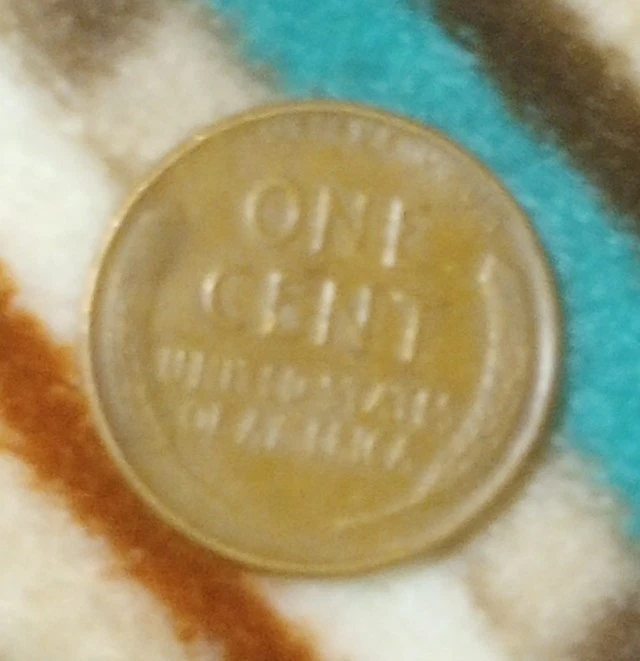 1944 Wheat Penny No Mint Mark Very Valuable Rare with other error, L in Liberty - Image 2 of 4