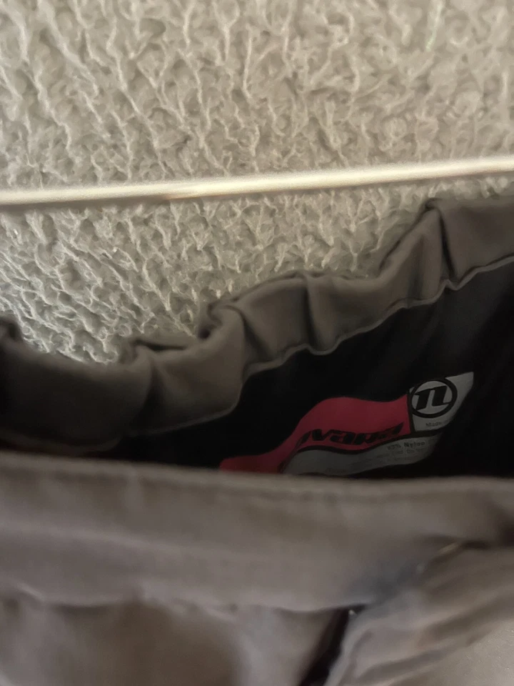 Pantalones Cortos de Ciclismo Novara Para Hombre Gris Talla Grande Acolchados Carga Adulto Foto 2 de 4