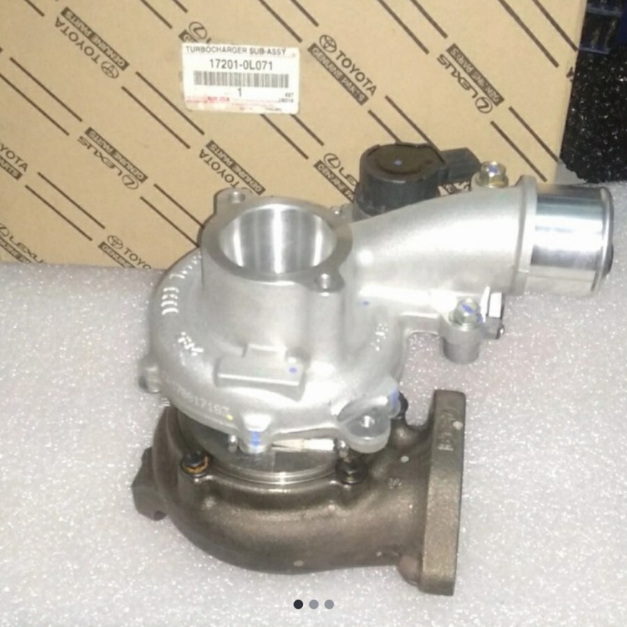 Genuine 2005-2015 Toyota Hilux Diesel Turbocharger 2KD 2.5L