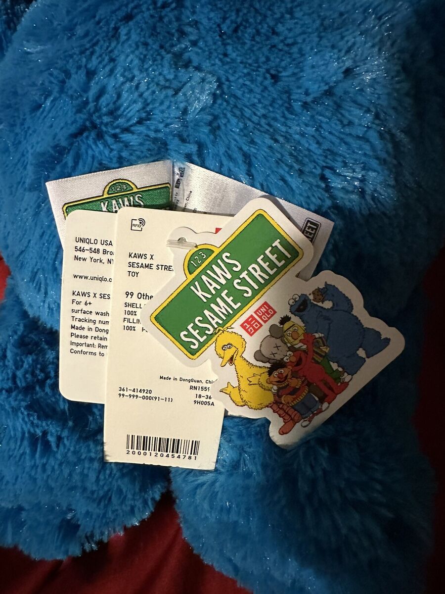 NWT! (1) KAWS x UNIQLO x SESAME STREET BLUE COOKIE MONSTER NWT! (1) KAWS x UNIQLO x SESAME STREET BLUE COOKIE MONSTER