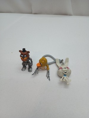 Five 5 Nights at Freddy's Incomplete Small Figures And A Backpack Pull