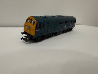 Hornby BR Class 29 Diesel Locomotive 00 Gauge No 6142 BR Blue Livery