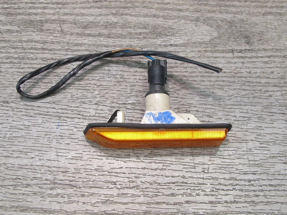 94-99 BMW E36 325iC 328iC JUEGO DE 2 LUCES MARCADORAS DELANTERAS IZQUIERDA Y DERECHA OEM Foto 3 de 4