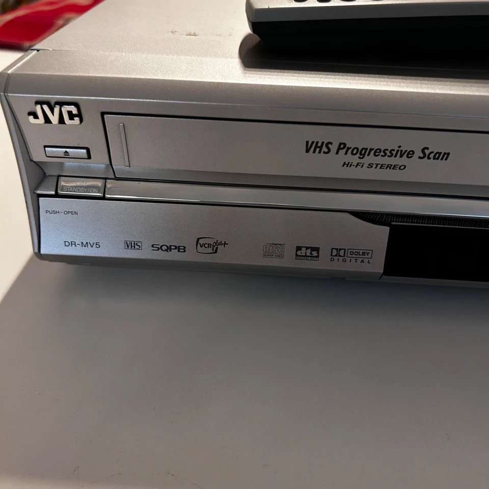 JVC DR-MV5 DVD RecorderVCR ComboVHS to DVD Dubbing Prog Scan Hi-Fi-Tested/Remote - Image 2 of 4