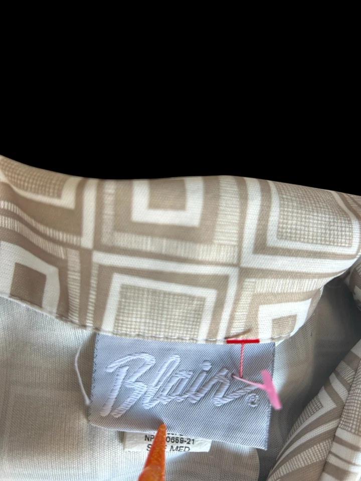 ✨ Camisa abotonada retro vintage blanca y marrón✨ Foto 3 de 4