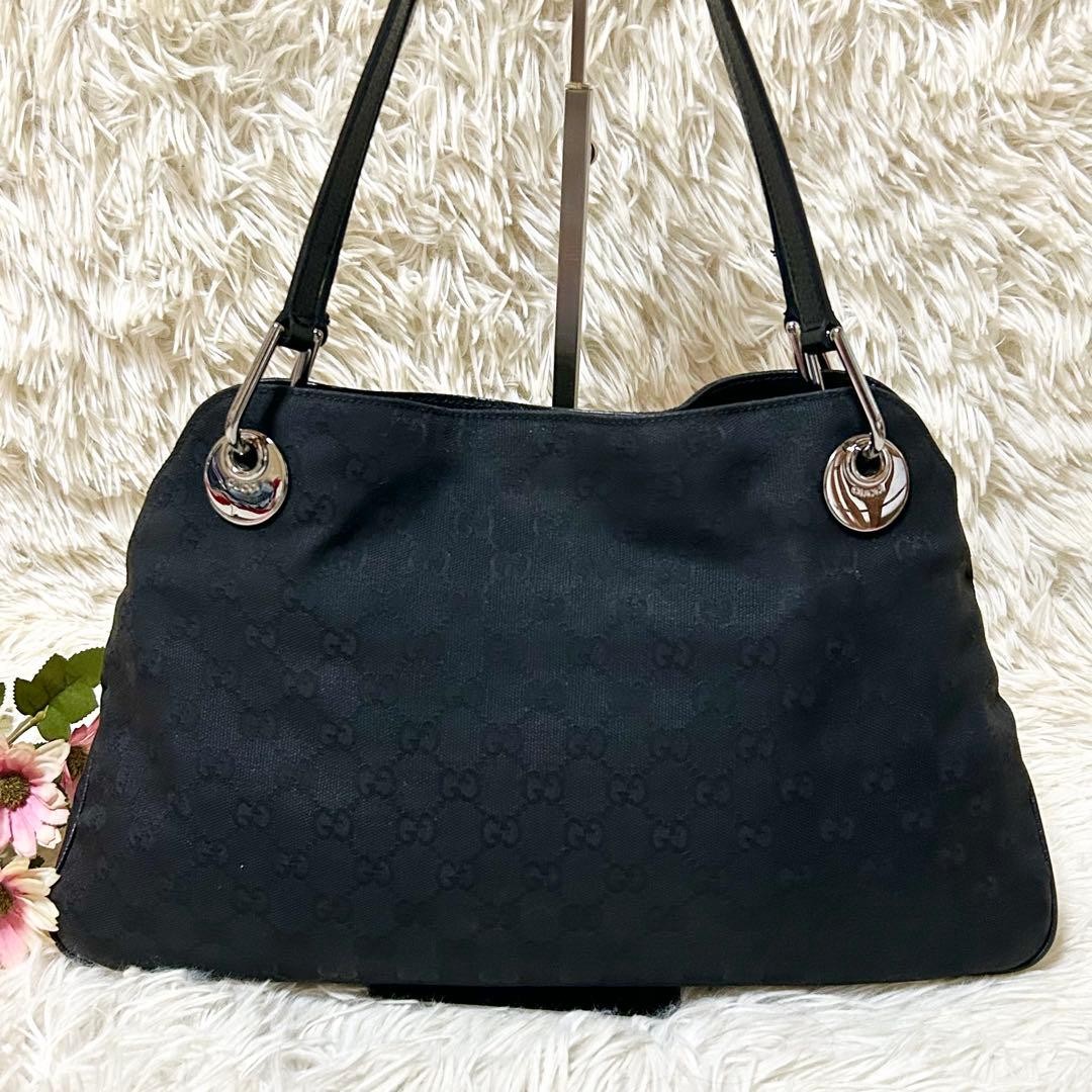 Authentic Excellent condition Gucci Eclipse GG Ca… - image 9