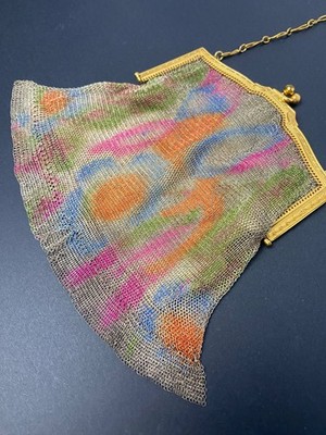 Antique Whiting & Davis Mesh Purse Handbag Multicolor Enamel Metal Frame Art Dec