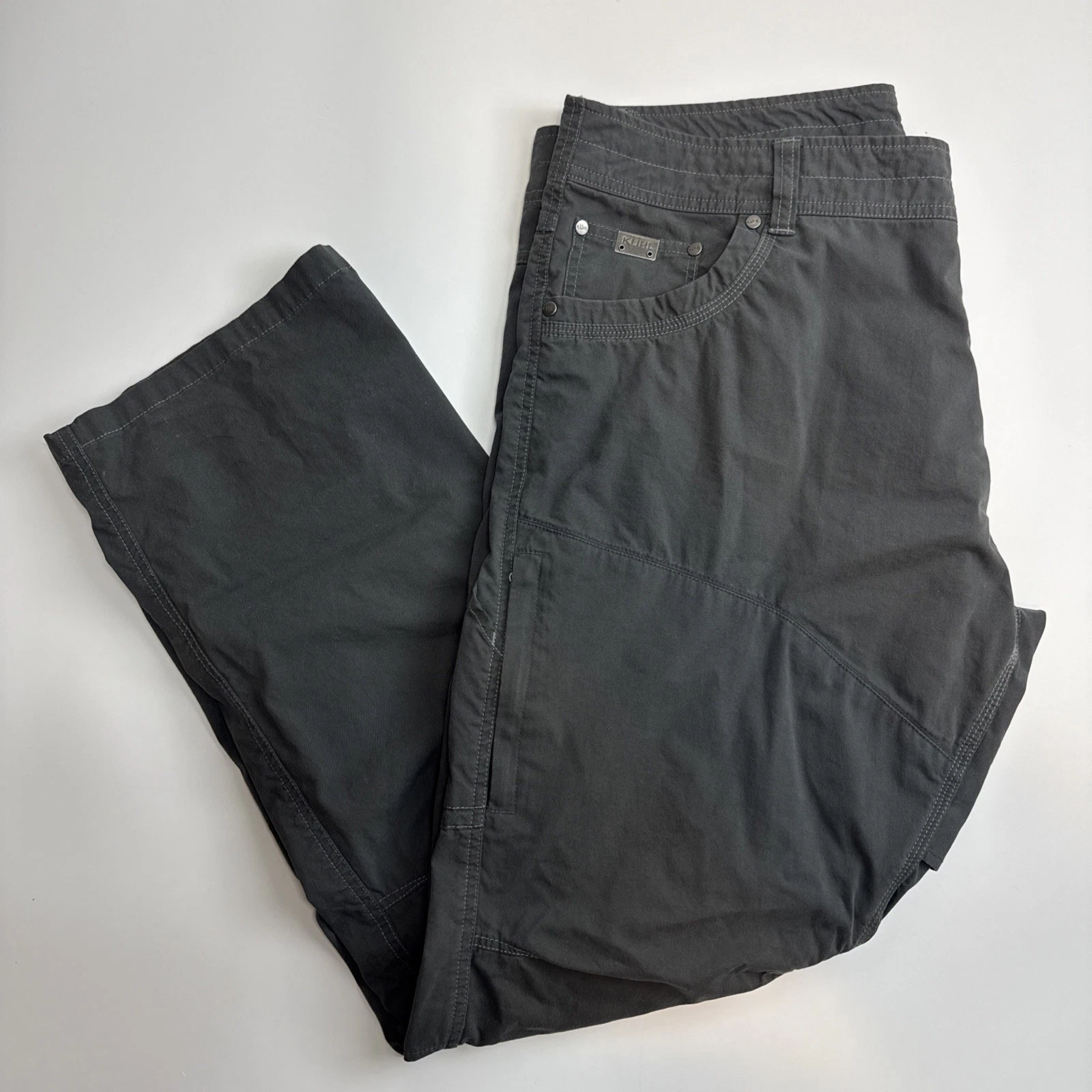 Kuhl Men’s Hiking Outdoor Pants Size 38x30 Slate Gray Cargo Vented Nylon Blend