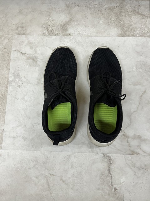 nike roshe black size 12