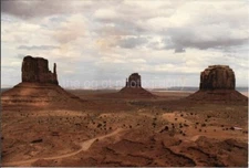 SOUTHWESTERN BUTTES Found PHOTOGRAPH Color ORIGINAL Snapshot VINTAGE 47 60 T