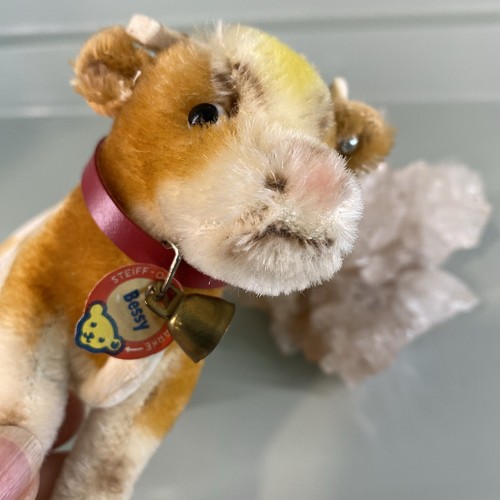 Steiff Vintage Grande Mohair Bessy the Cow 3910/12 - 2 ID - Foto 4 di 10