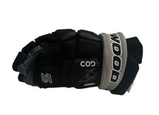 Quinton Byfield Autographed Sherwood Authentic Kings Hockey Gloves - UDA COA