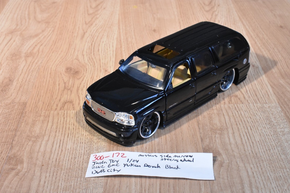 ミニカー DUBCITY 2002 GMC YUKON DENARI DUB Amazon.co.jp: Jada toys 1/24 DUB CITY 2002 GMC YUKON DENALI