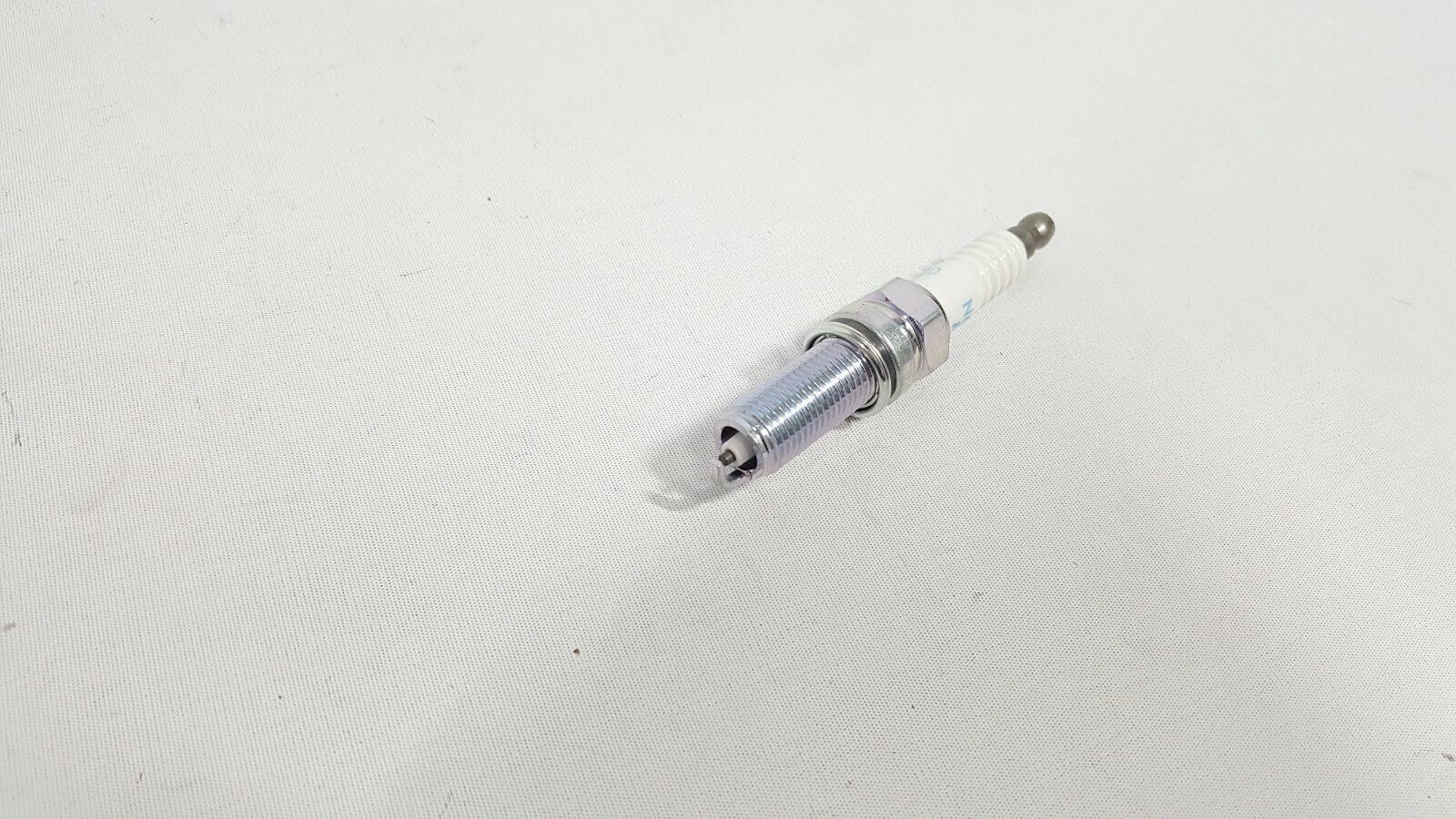 Купить Genuine 1884310062 OEM For Kia (Hyundai) NGK Spark на Аукцион из Америки с доставкой в