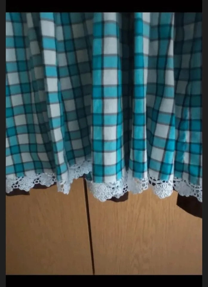 Dirndl von C&A Landhaus XS - Bild 4 von 4