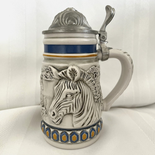 Avon VTG 1992 Endangered Species: Mountain Zebra 5.5" Mini Stein used #087916
