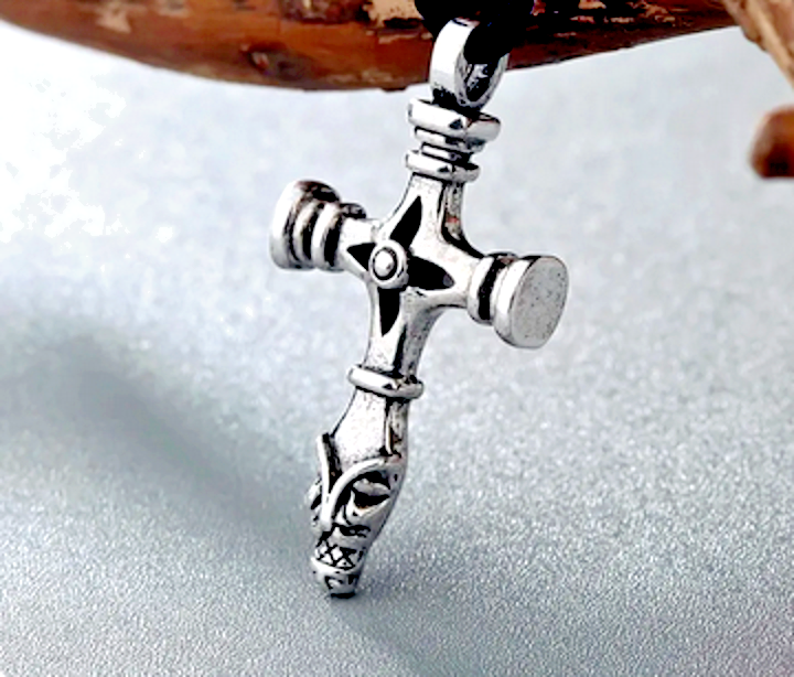 VIKING CROSS CELTIC NORDIC WARRIOR Pendant 24