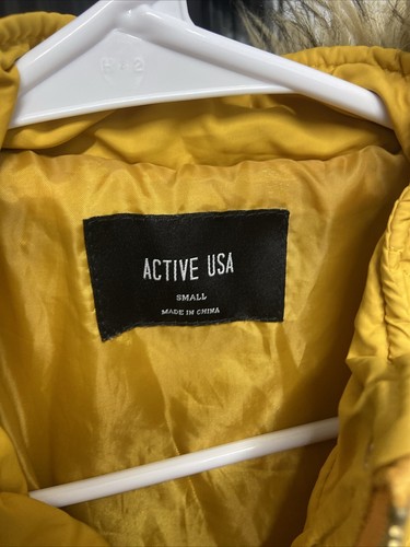 Active USA, Hoodie Jacket Caramel Yellow Snap Closure Floral Lining Size Small - Picture 4 of 24