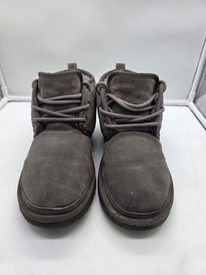 UGG Neumel Chukka Boots Mens 9 Gray Suede Sheepskin Lined Casual 3236