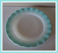 Vtg HAZEL ATLAS Crinoline Ripple Ruffle milk glass TURQUOISE BLUE edge 9" Plate