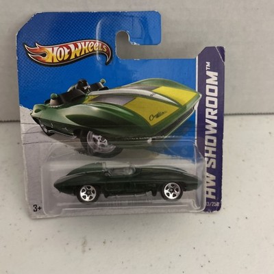 Hot Wheels 2013 Showroom Corvette Stingray 203/250 short card *Read Description*