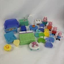 Peppa Pig Family Figures and Furniture Lot of 20+ Kitchen bedroom chairs bed