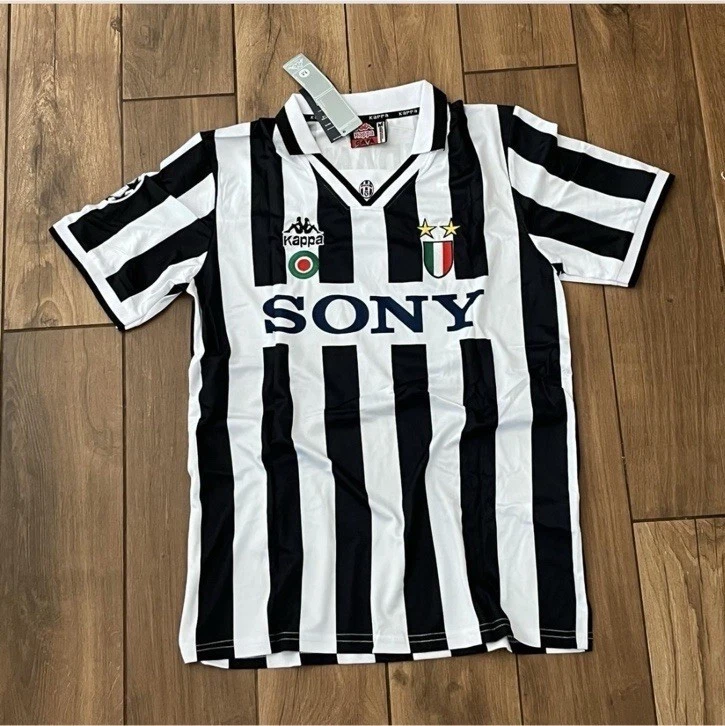 Juventus Kappa In International Club Soccer Fan Apparel