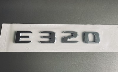 /2005/ Mercedes-Benz Typenschild Schriftzug Chrome Heckklappe E320 W124 W210