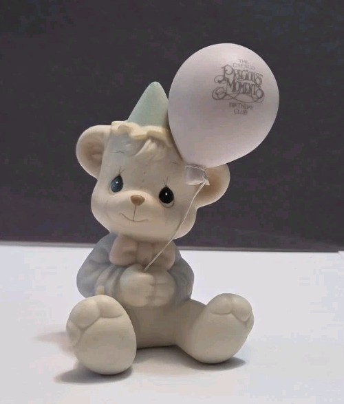 Precious Moments Birthday Club Bear w/Balloon 1988 Have a Beary Special Birthday