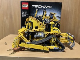 LEGO TECHNIC: Bulldozer (42028)
