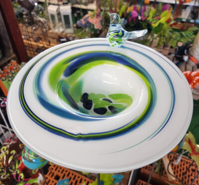Glas Vogeltränke auf Stab mundgeblasen Gartenstecker (11000) Gartendeko Vogelbad