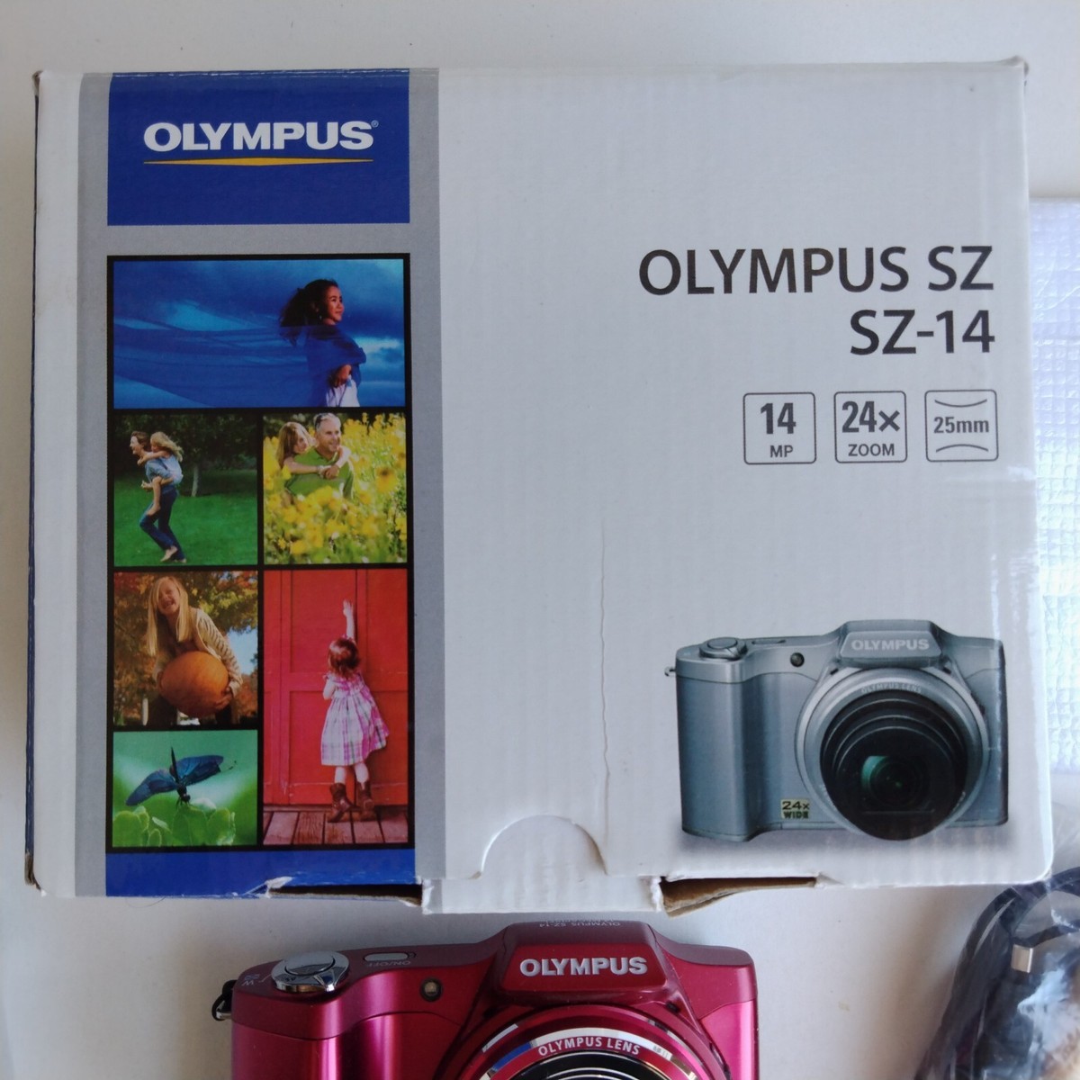 Olympus SZ-14 Compact Camera 14 Megapixel 24x Zoo With Memory Card