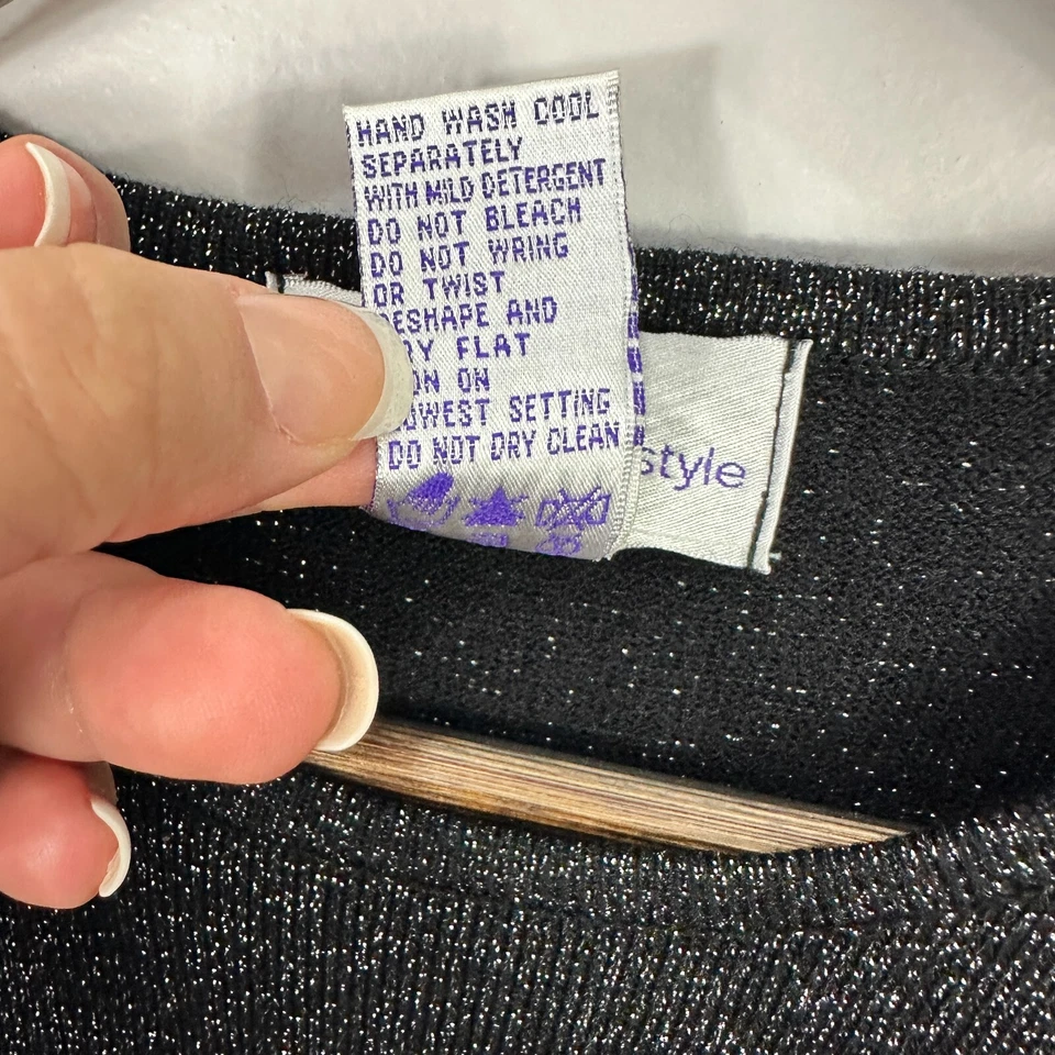 Blusa Susan Graver Feminina Manga Curta M Preta Malha Metálica Brilhante Festa Retrô - Imagem 3 de 4