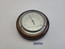 Barometer Qualit&auml;ts-Arbeit Goldene Medaille Holzsockel Rund Vintage Deko #265731
