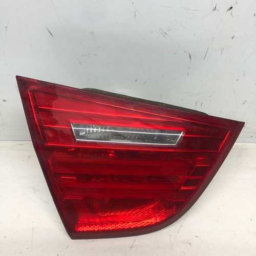 BMW 3ER E90 320D DIESEL RÜCKLEUCHTE HINTEN LINKS INNEN LAMPE NSR 2004 - 2008