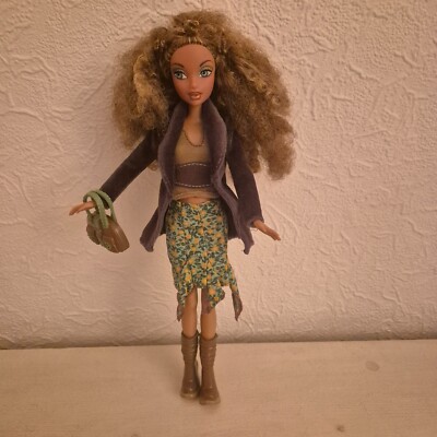 My Scene Madison 'Back to School' Barbie mit 2 verschiedenen Outfits